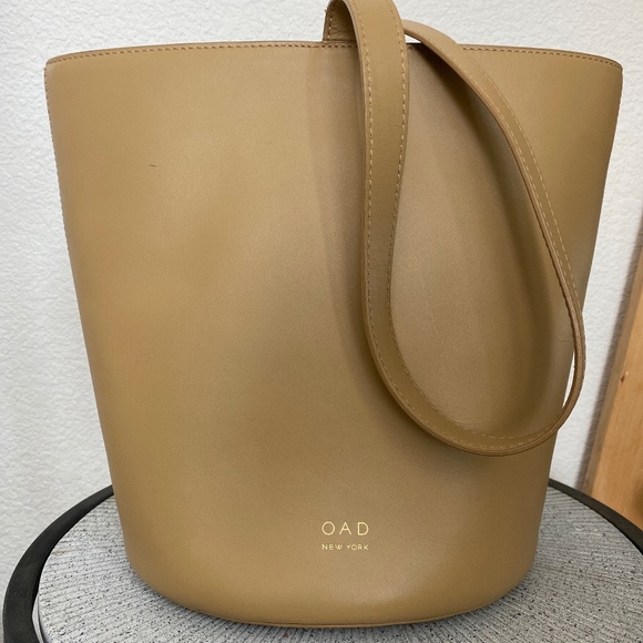 Tan OAD New York Bucket Bag - Picture 2 of 9